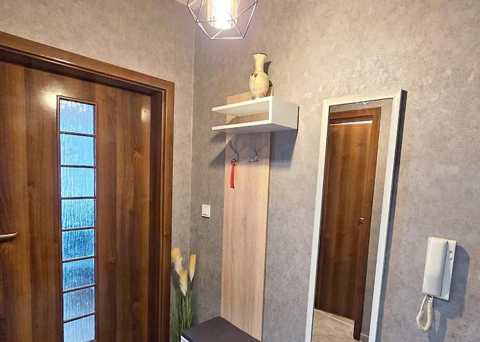 Jade - With Parking * 瓦爾納