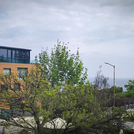 Jade - With Parking Lejlighed