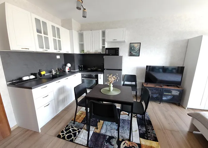 아파트 Jade - With Parking 바르나